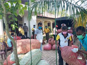 කොරෝනා ව්‍යසනයේදී පල්ලෙපොල අපි..